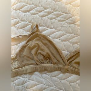 Skims super soft, inner mesh detail tan bralette